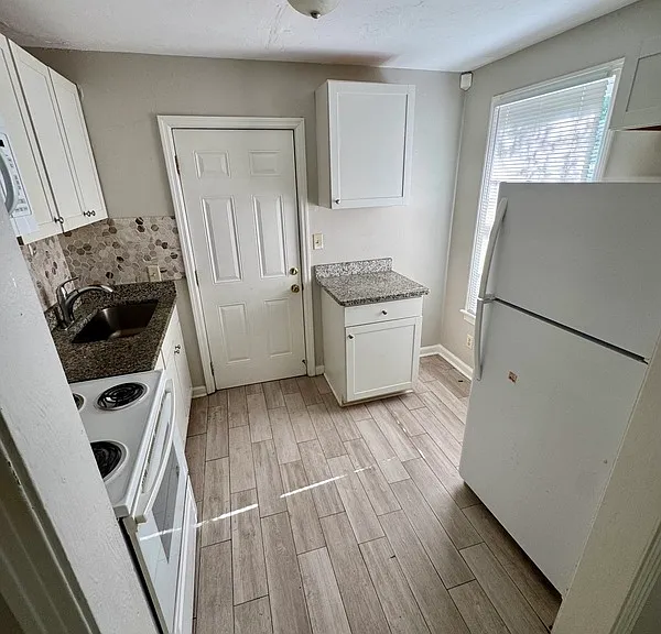 1618 Elberta Dr — Photo 7