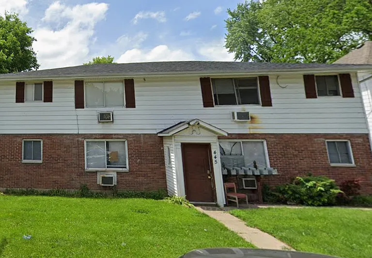 445 Hunter Ave #6 — Photo 1
