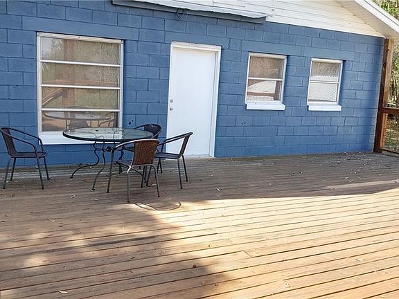 5th image of 17431 SE 54th St