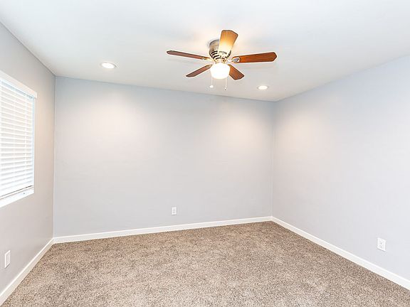 3rd image of 5070-76 Lotus St #5076