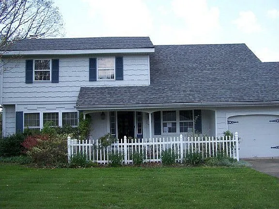 44 Forest Hill Dr photo 1