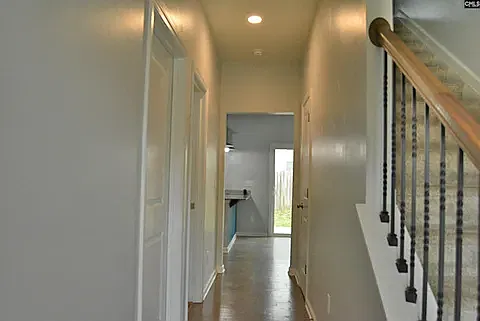 5 bed, 2158 sqft, $2,500 — Photo 3