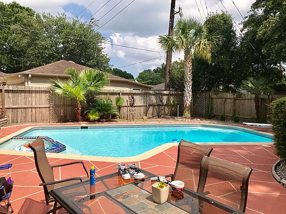 2nd image of 21131 Park Royale Dr