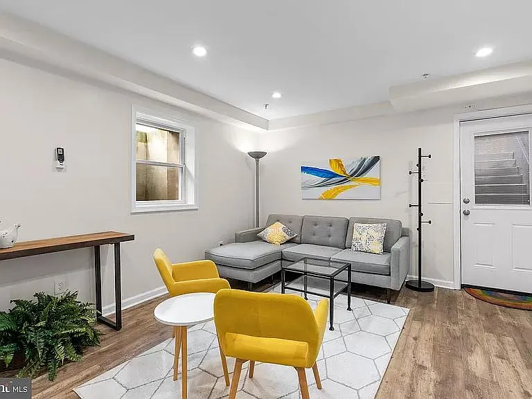 1 bed, 650 sqft, $2,300 — Photo 4