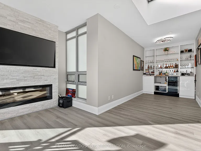5 Marine Parade Dr #Townhouse 125 — Photo 30