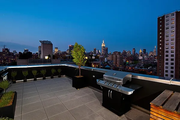 Sold by Corcoran | media 27