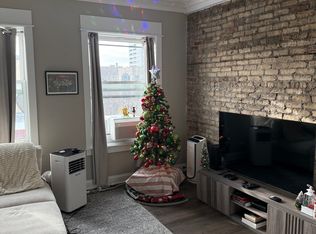 136 N Marion St APT 3B, Oak Park, IL 60301