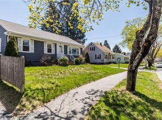 80 W Commonwealth Dr, Portland, ME 04103