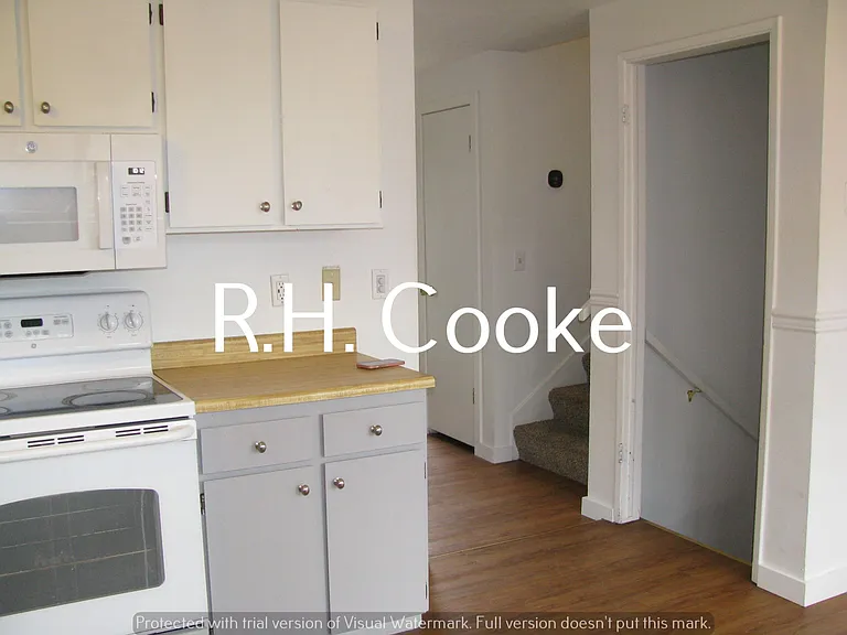 4245 E 9th Ave — Photo 14