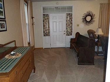 3rd image of 428 Green St