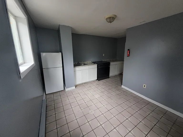 25 Prince St #1 — Photo 6