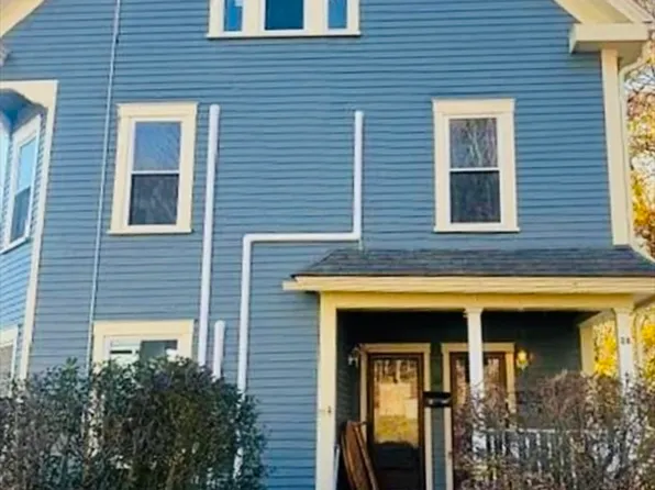 26 Hawes St Floor 2, Fitchburg, MA 01420