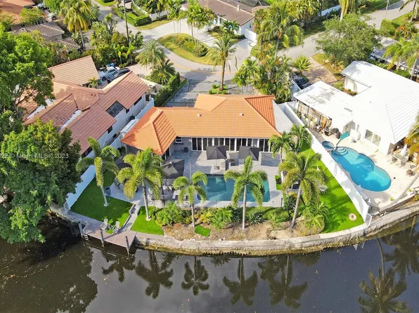 1756 NE 34th St, Fort Lauderdale, FL 33334