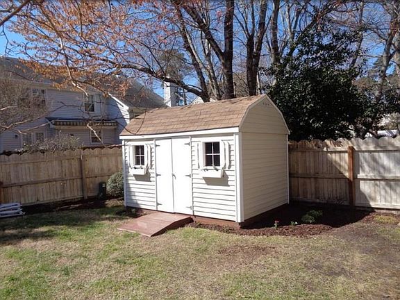 5th image of 4717 Berrywood Ct