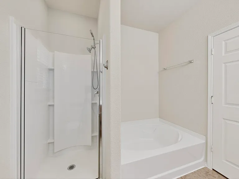 2409 Buelingo Ln — Photo 11