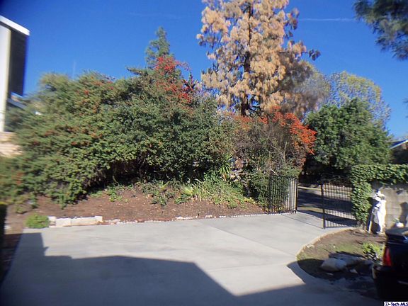 5th image of 10701 Longford St