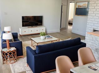 17082 Emerald Ln #D, Huntington Beach, CA 92647