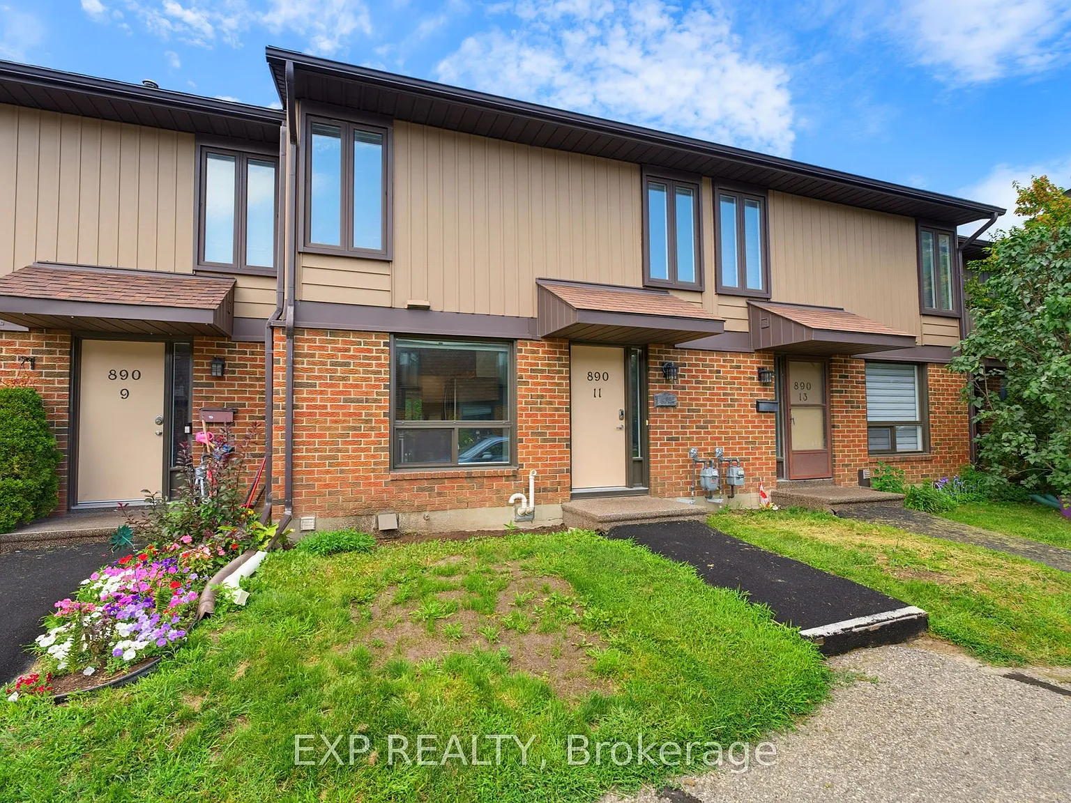 3 bed, $2,750 — Photo 2