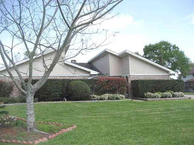 1st image of 8570 Evangeline Dr