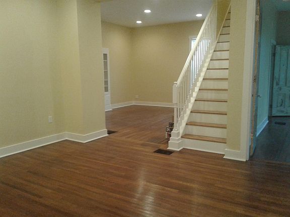 Looking into dining rm from living rm