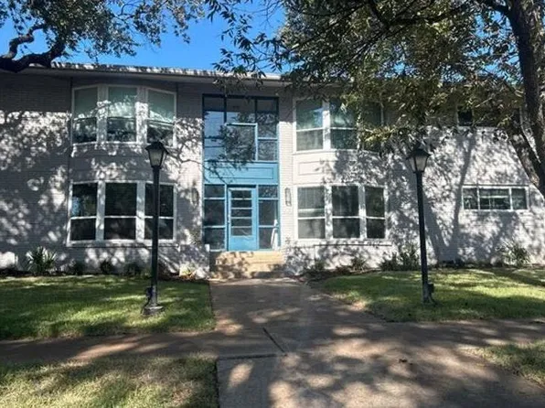 1210 Windsor Rd APT 216, Austin, TX 78703