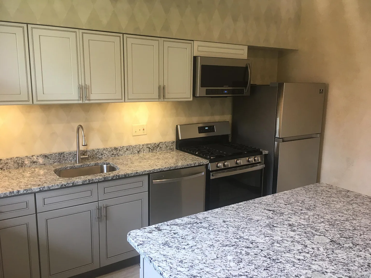 745 S Millvale Ave — Photo 3