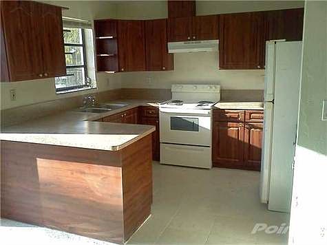 1st image of 1700 NW 11th Ave