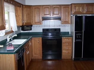 2207 Lydia Ave, Zion, IL 60099