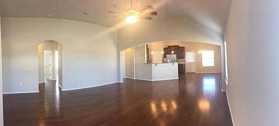 Pictures of similar home. Actual home under construction.