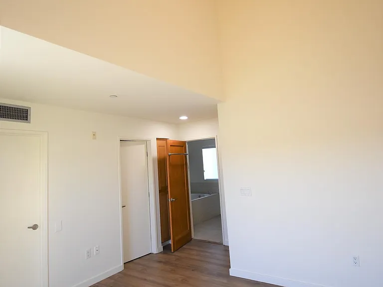1327 14th St #3 — Photo 7
