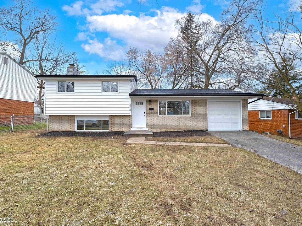 1st image of 228 Oriley Ct