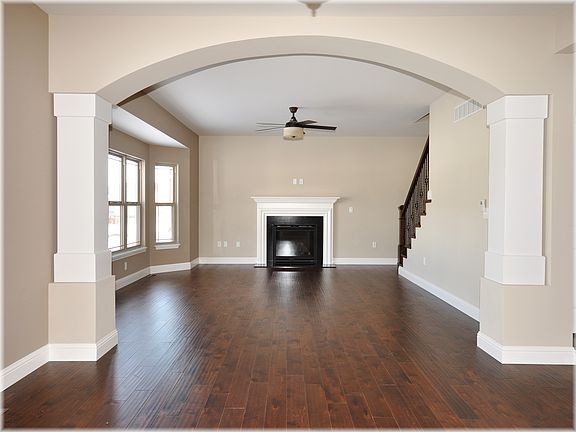 4th image of 301 Aberdeen Dr