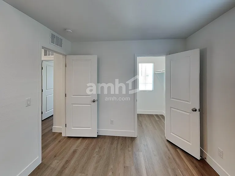 4683 Flaming Ridge Trl — Photo 19
