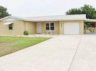 1218 Forest Rd, Sebring, FL 33872
