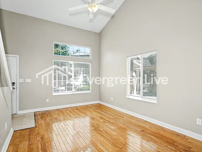 4919 Lewiston Dr — Photo 3
