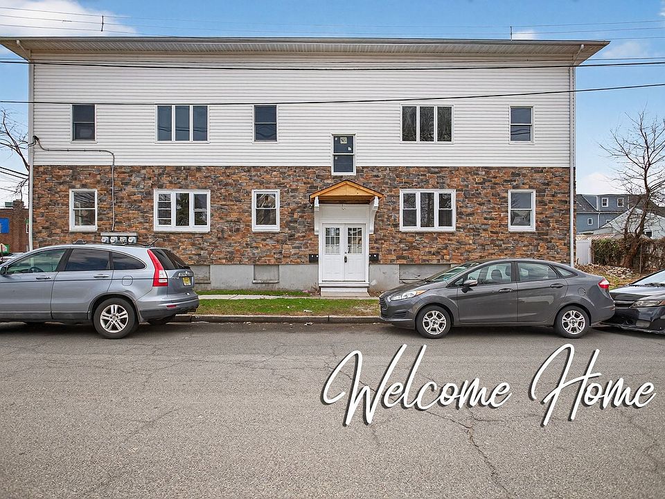 1st image of 378 Grand St #2L