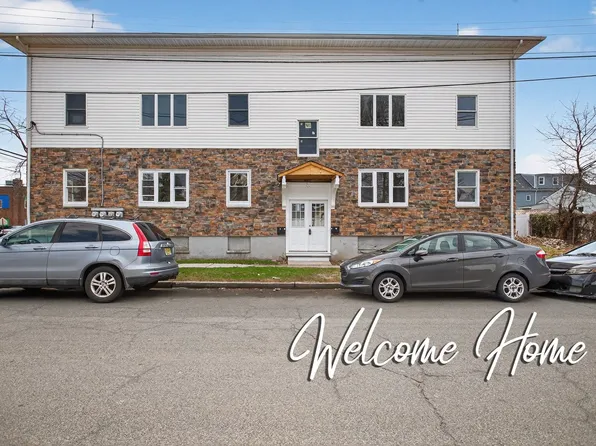 378 Grand St, Roselle, NJ 07203