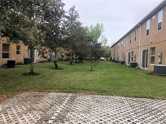 4th image of 378 Coral Beach Cir
