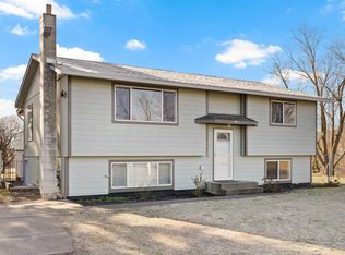 4922 N Farmfield Rd, Newman Lake, WA 99025