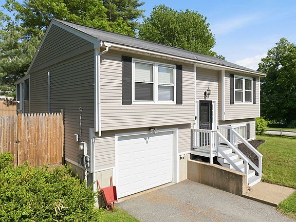 3rd image of 8 Glenridge Road