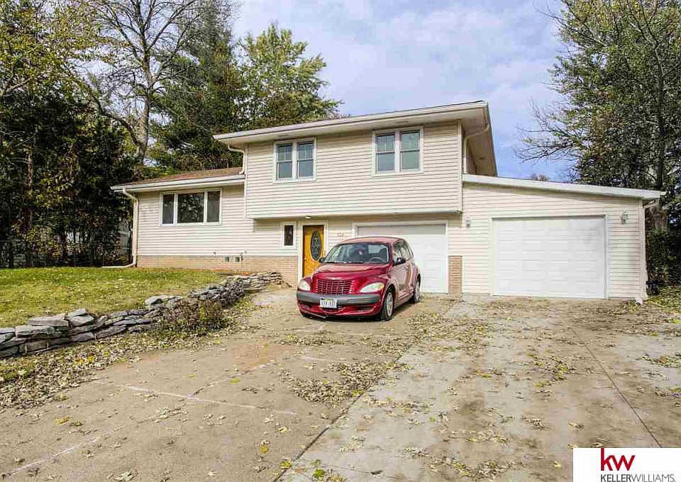 1st image of 5114 Arrowrock Dr