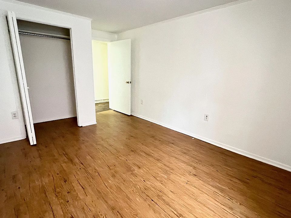 1st image of 602 Columbia St #1