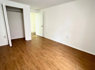 602 Columbia St #1, Hudson, NY 12534