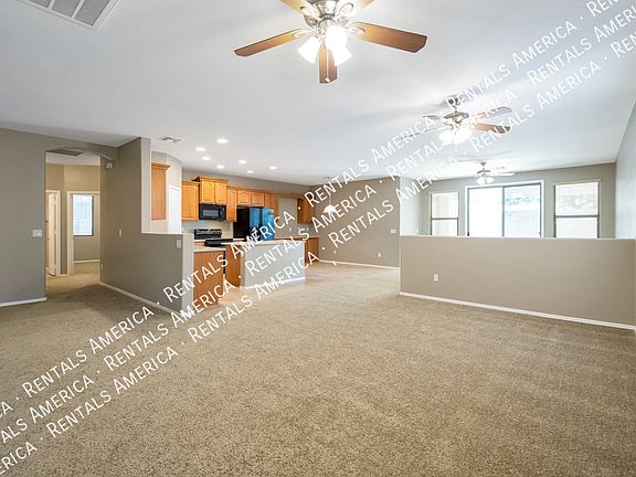 4th image of 41065 N Arbor Ave