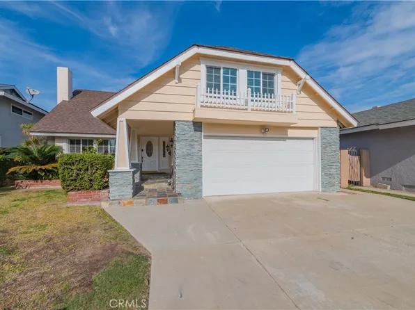 5121 La Luna Dr, La Palma, CA 90623