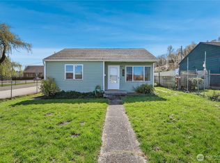 1438 E 34th Street, Tacoma, WA