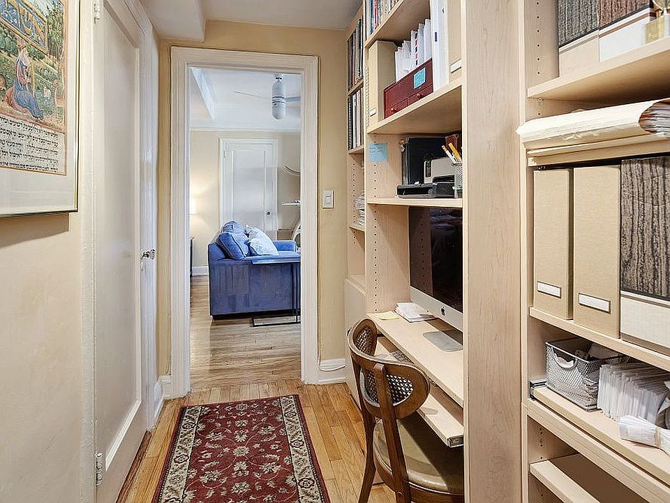1st image of 300 W 23rd St APT 19N