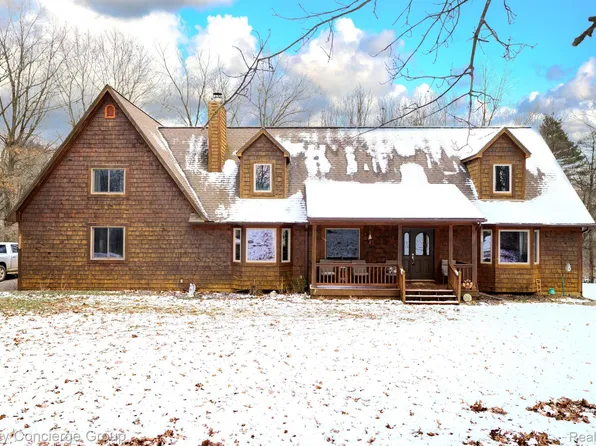 4098 Stamper Way, Howell, MI 48855