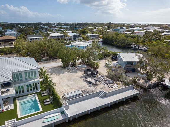 032819 146 Mockingbird Rd SIZED dfp-10