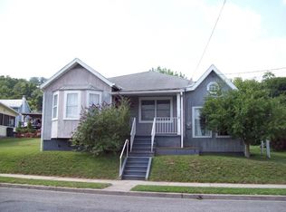 711 W 5th St, Lewistown, PA 17044